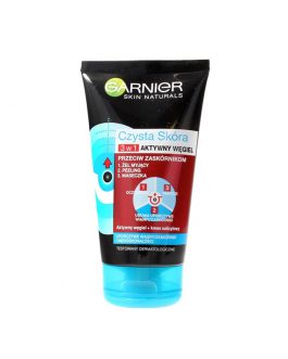 Garnier – Pure Active Charcoal 3in1 Face Scrub